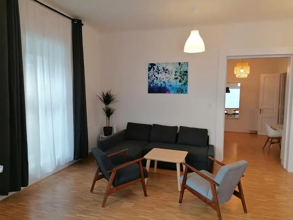 Flataid Apartment Jakob-Redtenbacher-Gasse I Graz Austria